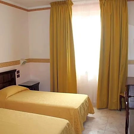 Grand Degli Angeli Hotel 4*