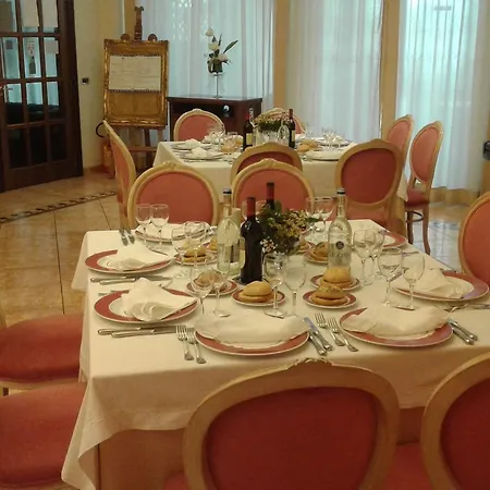 Hotel Grand Degli Angeli 4*