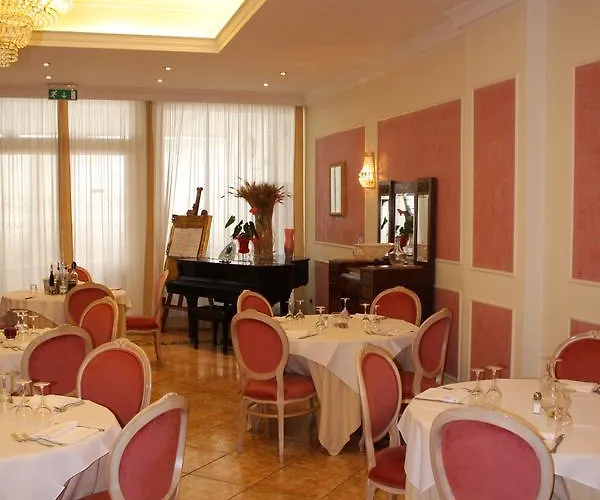 Grand Degli Angeli Hotel 4*