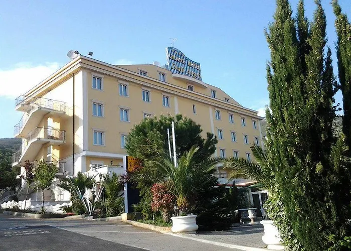 Grand Degli Angeli Hotel 4*